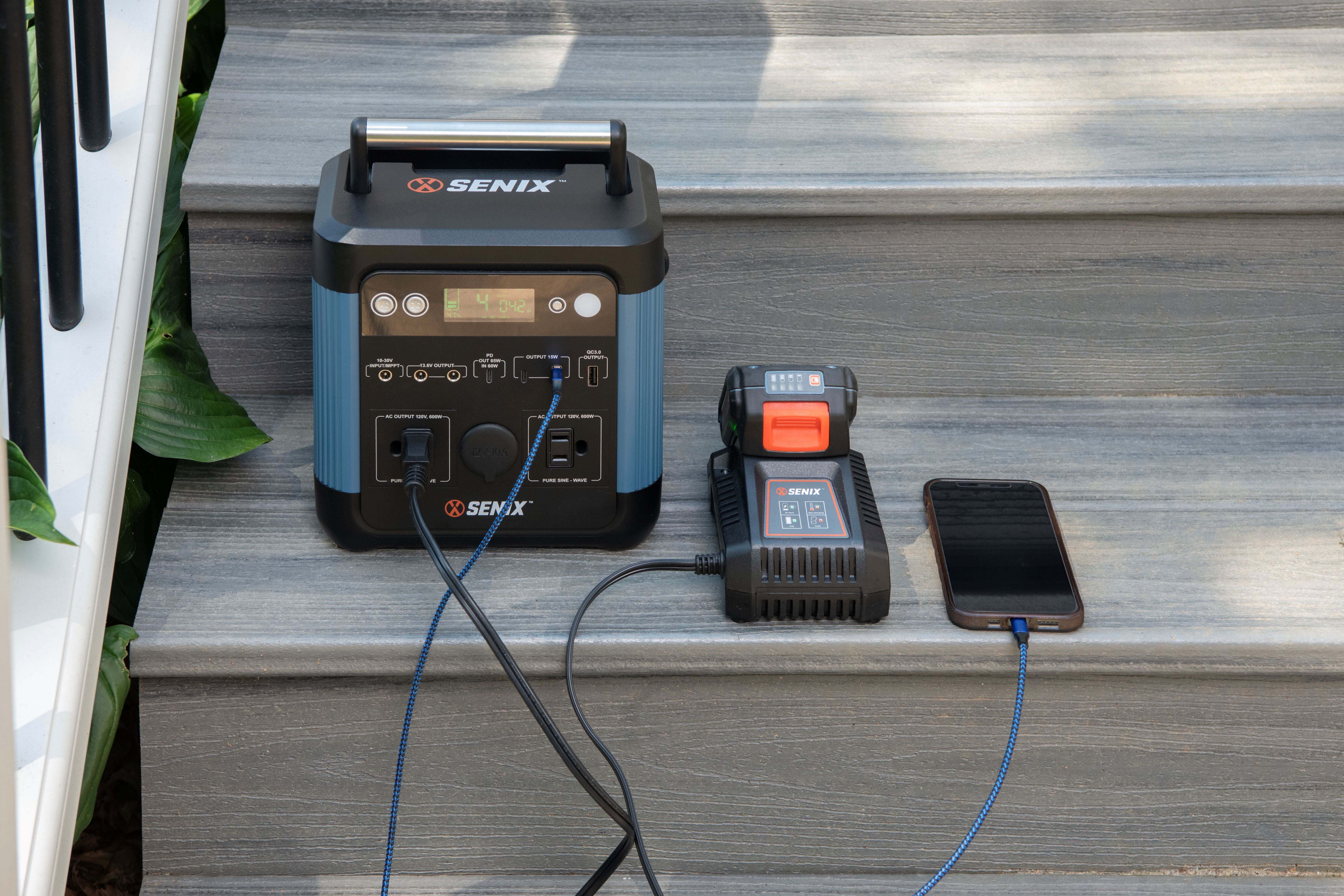 SENIX 600 Watt Power Station | Portable Power | SENIX Tools